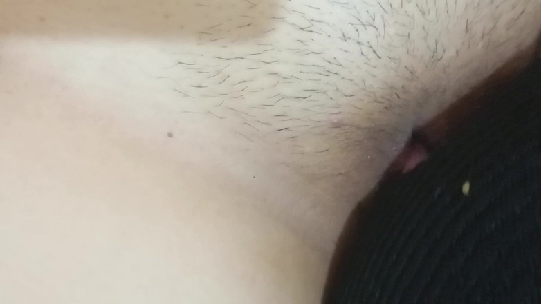 Angelina Pop: Jemná masáž jazykem na kundičce krásné dívky, která chce stříkat