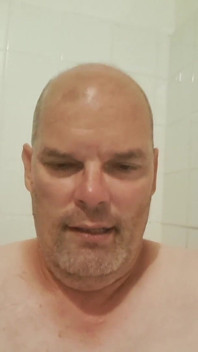 Eine Schlampe in Der Badewanne