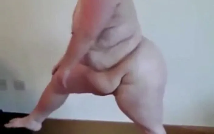 Real homemade BBW BBC porn: Bbwbootyful my booty shake complication