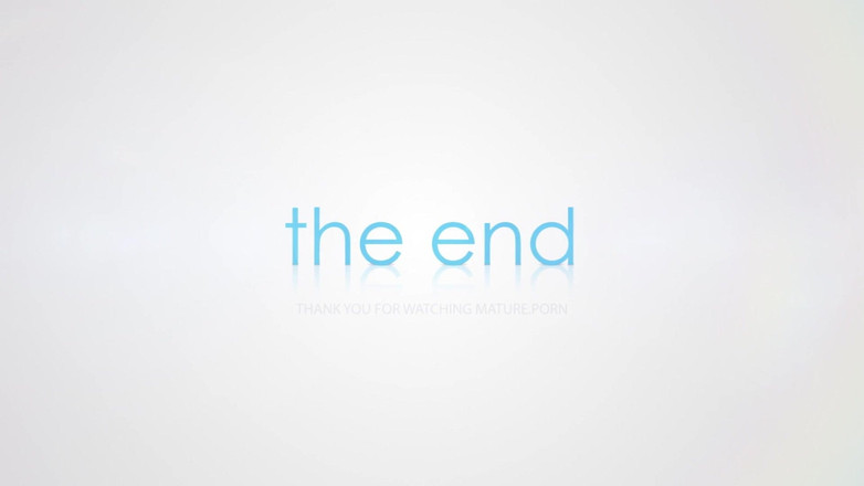 Mature NL: Парень-игрушка посещает зрелую секс-вечеринку