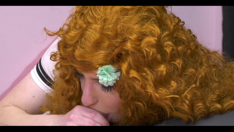 Tia Tizzianni Productions: 我们最新的转型mtof femboy是dia d'arcy。