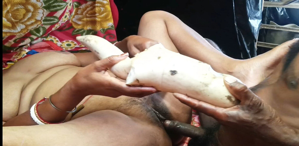 Anal Sex Penis Radish Pussy Penetration Nomita Bhabhi (May house studio)