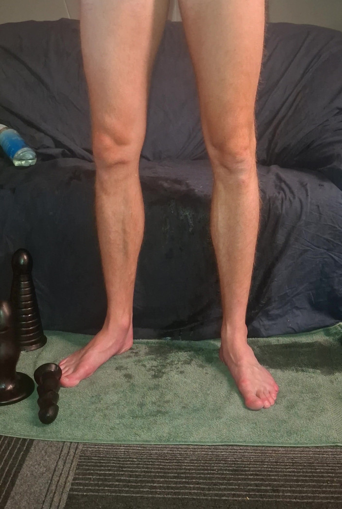 NoFace Twink X: Solo Male Extreme Anal Dildo - Huge Toys