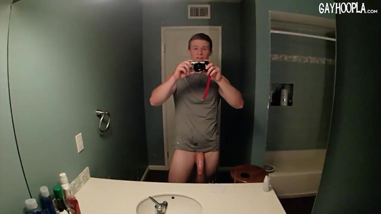 Gay Hoopla: Aiden Miller honí jeho velkého tlustého ptáka