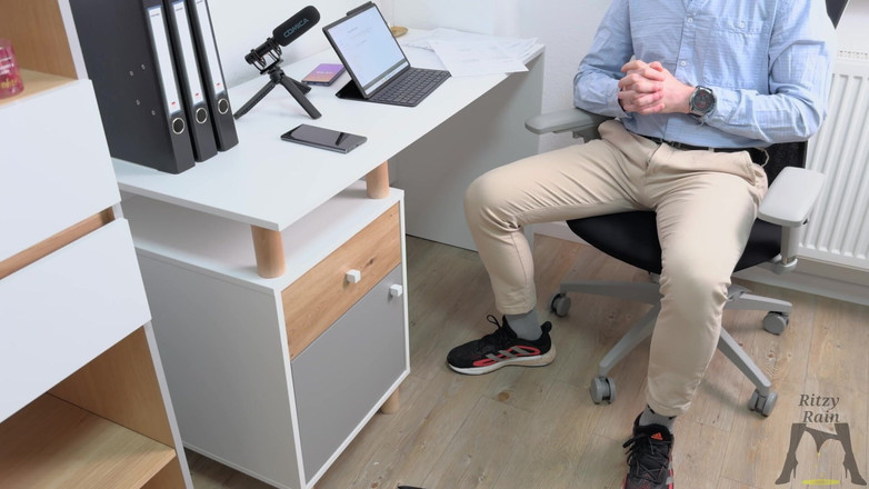 Ritzy Rain: Secretary Ritzy Punished by Her Boss Rough Deepthroat Blowjob for...