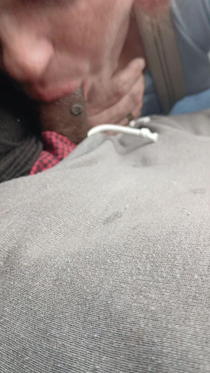 Relly rell: Grote zwarte lul diep in de keel