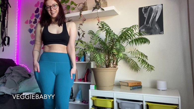 Veggiebabyy: Culotte &amp; legging, coaching masturbatoire et éjaculation, compte à rebours