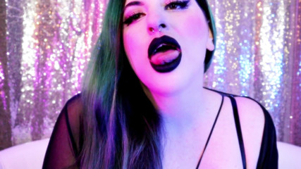 goddessjoules: Golpe para mis labios solo