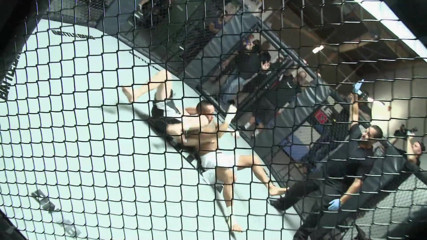 Lucky Cooch: Strong bumped snatch of Randy Bitch fuckhole looks fine full...