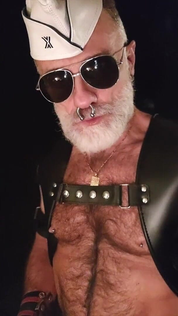 Cigar Stepdad (Muscles Cigar FFPig) Cigar Stepdad (Muscles Cigar FFPig)