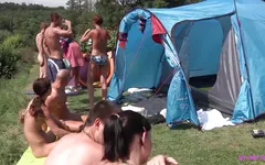 Zurück in den sommer für gruppensex vol.4