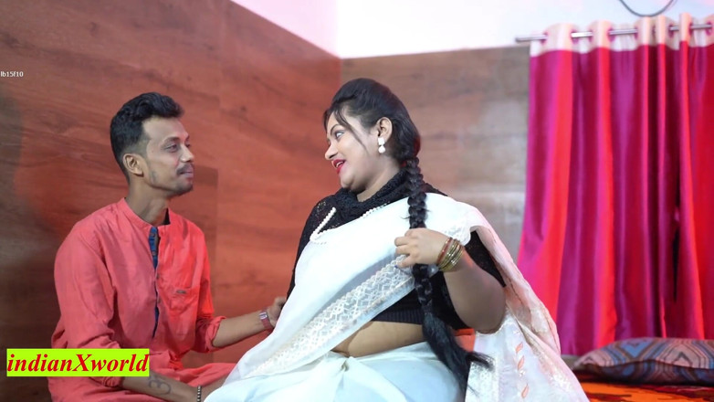 Indian Xshot: Cea mai bună soție indiancă bengaleză porokiya se fute cu...