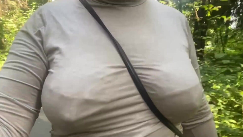 Mary Di: Walking in the city park, i pulled out my boobs....