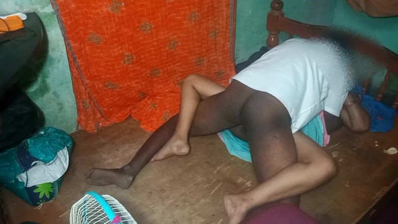 Priyanka314: Seks istri Kerala dengan teman suami
