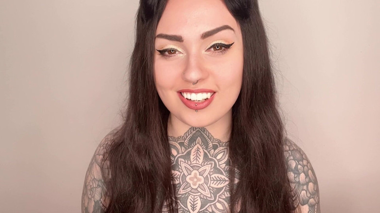 Miss Valentina: Ich sperre dich in keuschheitsfreundin ein