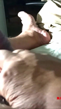 Hung Max Masturbator, Talking Nasty & Shooting Big - the Closeup Load