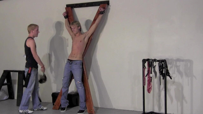 Dream Boy Bondage: Colegi playmate - capitolul 1