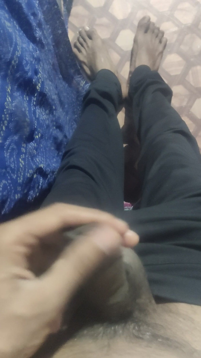 Gigolo Tv: Îmi sacrific penisul pentru tinerețea ta