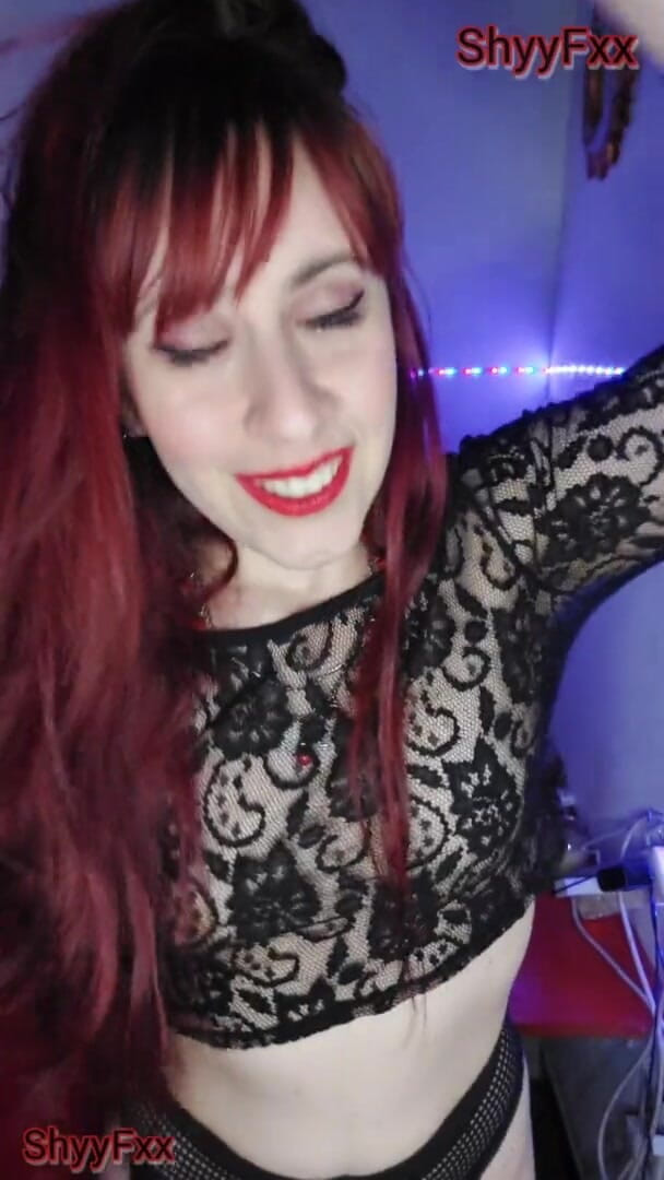 Tu Gauchita Argentina: Shyfxx è un vampiro affamato che ti usa per alleviare la...