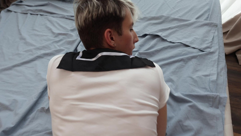 Sandro Jenner: O Grande Padrasto Entra No Buraco Apertado De Twink E