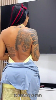 Colombian MILF Repairs My TV and Gives Me Anal Sitting with Her Big Ass - Sayafit