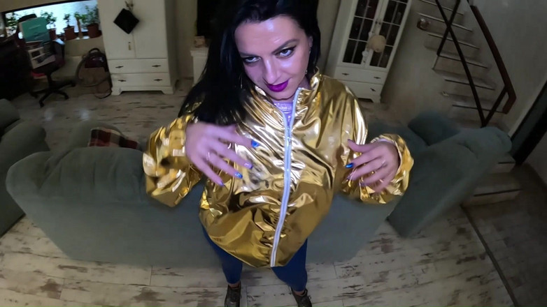 MilfyCalla: MILF, gorge profonde et masturbation - cameltoe, seins et jeu de...