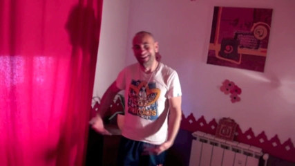 YOUNG FRENCH DUDES FUCKERS: Kevin fodeu loira por diversão