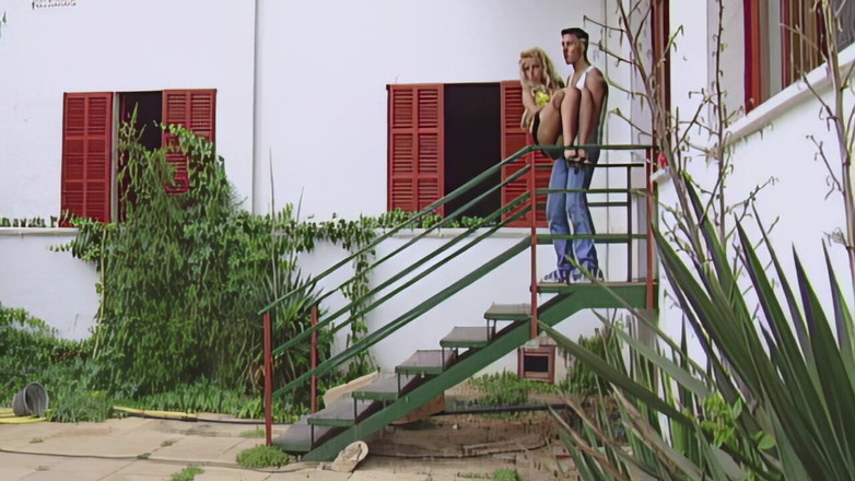 MMV Films: Блондинка делает это со своими бизнесменами