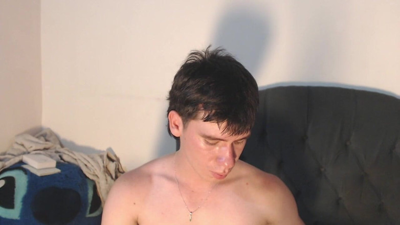 Icyhot707: Me Fodendo Com Um Dildo De 20 Cm E Depois Coloquei...