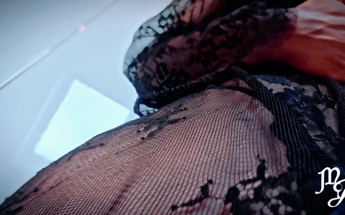 DeesseJulia: Nuevo atuendo - dominatrix Julia