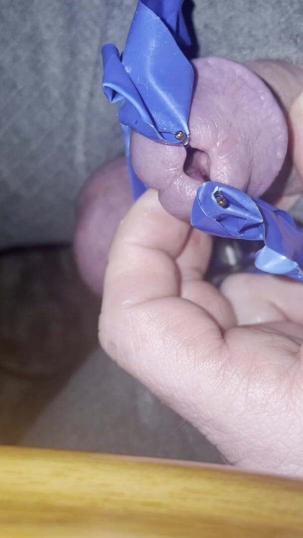 No limit cbt slave: Воскова вставка в піщу свічки