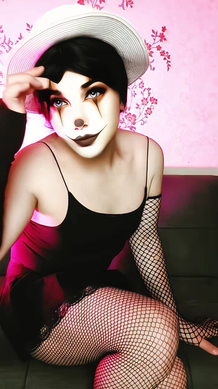 Kitty_Cross: Festa mini vestido maricas branco corpo grande bunda grande rabo...