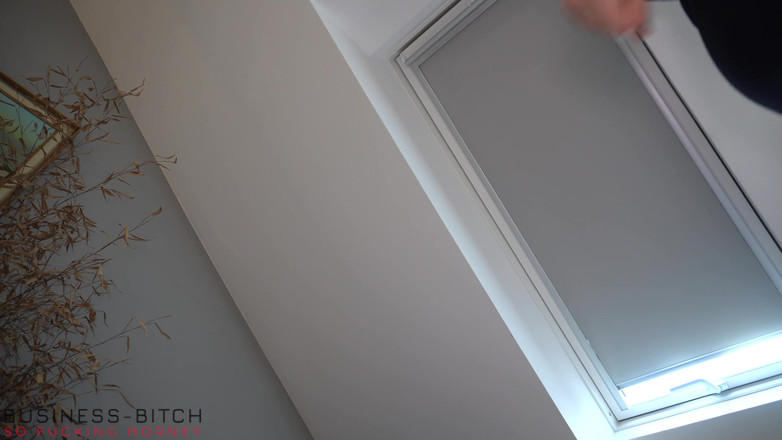 Business Bitch: Pembantu Peribadi Dalam Skirt Pensil Berkongkek dubur dengan bos