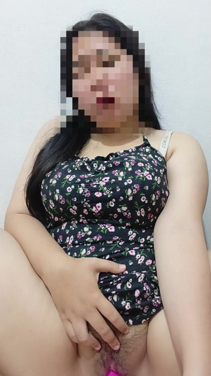 Purple sex: Красива старша сестра щойно приїхала з маленького села