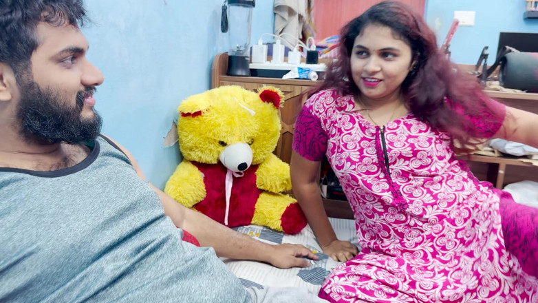 Vaishnavysharunraj: Step Sister Doing Penis Massage with Aloevera Gel