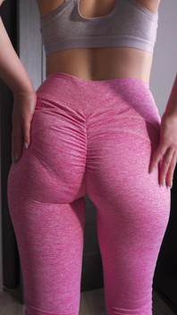 PAWG MILF retar trosor i tighta leggings