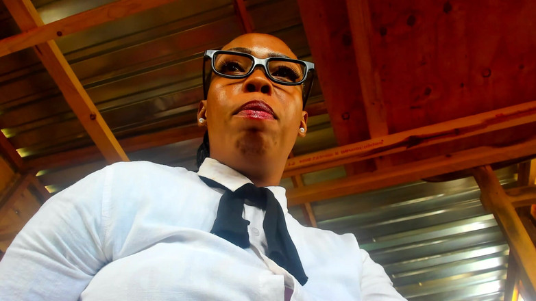 AnalEbony: Rollspel straffar pervers man för porrspel i biblioteket