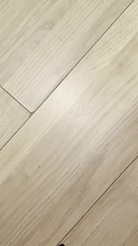 Un cazzo sborra da vicino