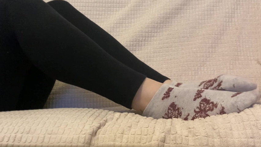 Suck My Socks While I Ignored You (Niki studio)