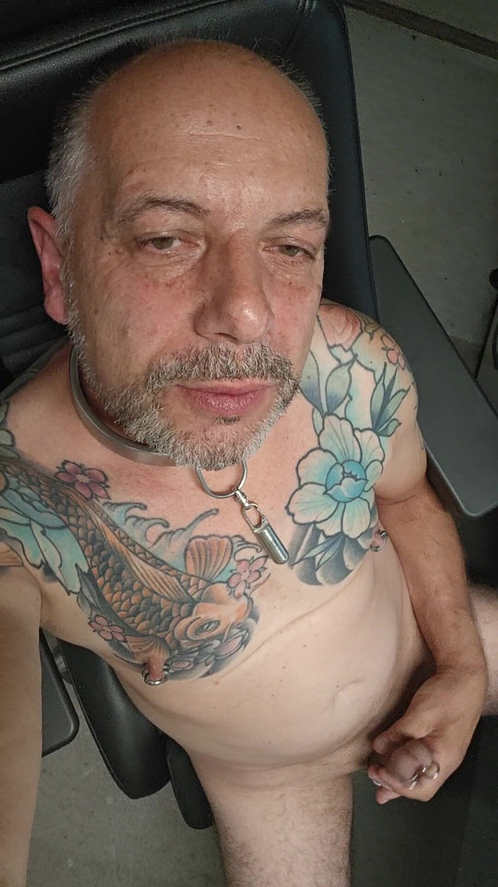 sls-frank: Sls-frank Masturbation in the Morning