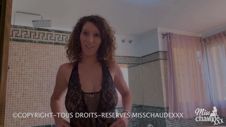 Misschaudexxx: Misschaudexxx, Vies En Hardcore Neuken Op De Pooltafel
