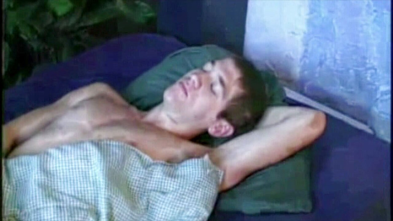 GAY VINTAGE PORN: Masturbazione etero che sogna una surfista