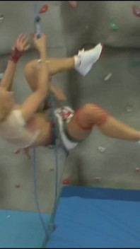Due climber si fanno riempire i buchi di cazzo duro