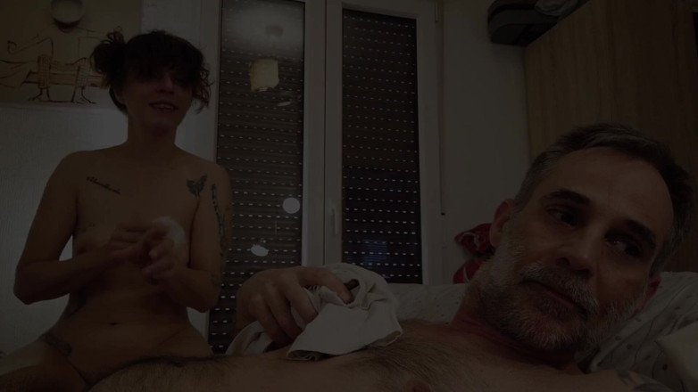 Akasha7: Cuckold Mike Menerima Video Pasangannya Melakukan 69 &amp; More