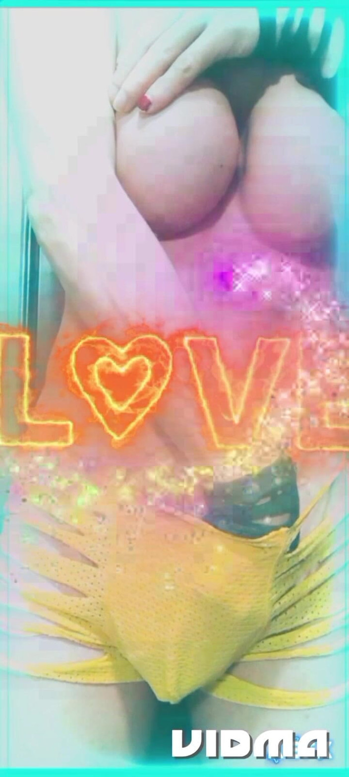 Laratransexualbarcel: 그녀의 몸을 만지는 성전환자