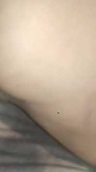 Sesso orale con dildo masturbazione anale