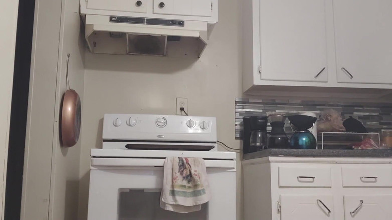 lilredvelvettt: 我如何让我的晨间咖啡裸体