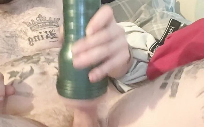 Cdubzdik: Kamu suka kalau aku crot tepat di wajahmu hai queerboy?