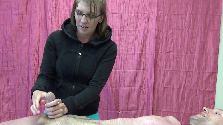 Jerky Girls: 四月淋浴以apirl为特色