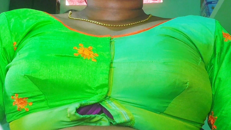 Desi Mohini: Cặp đôi tuyệt đẹp Bhabhi làm tình tại nhà